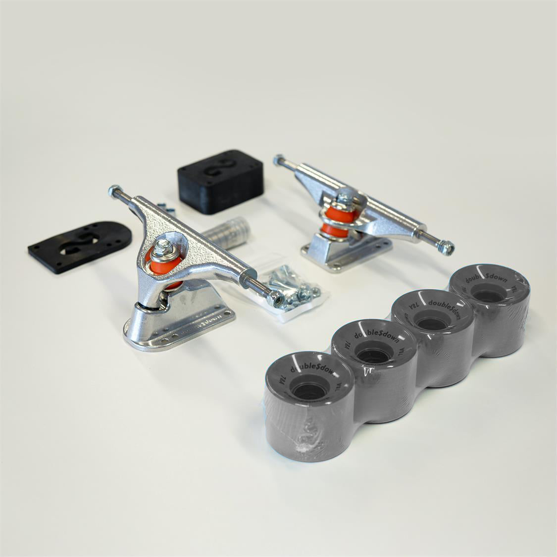 Prime Surf Skate Set Black Wheels